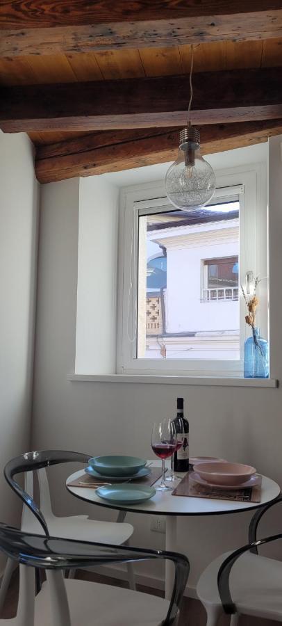 Sarpi21 Suites Udine Bagian luar foto