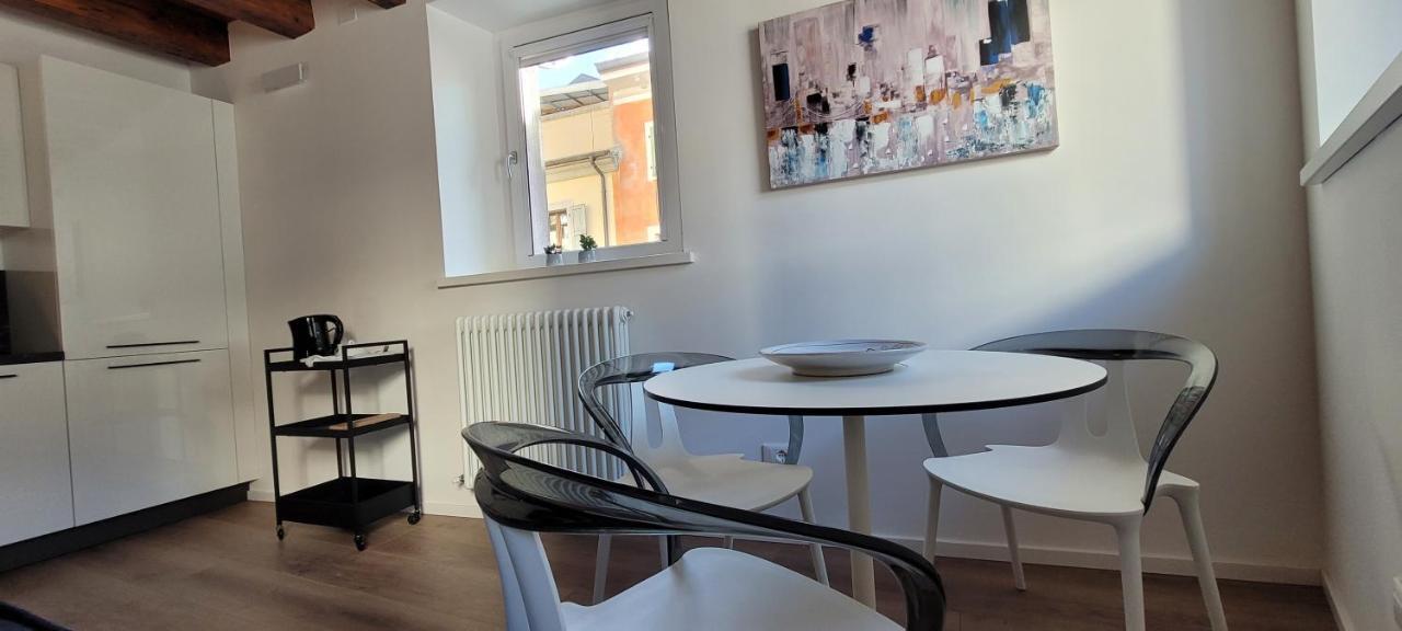 Sarpi21 Suites Udine Bagian luar foto