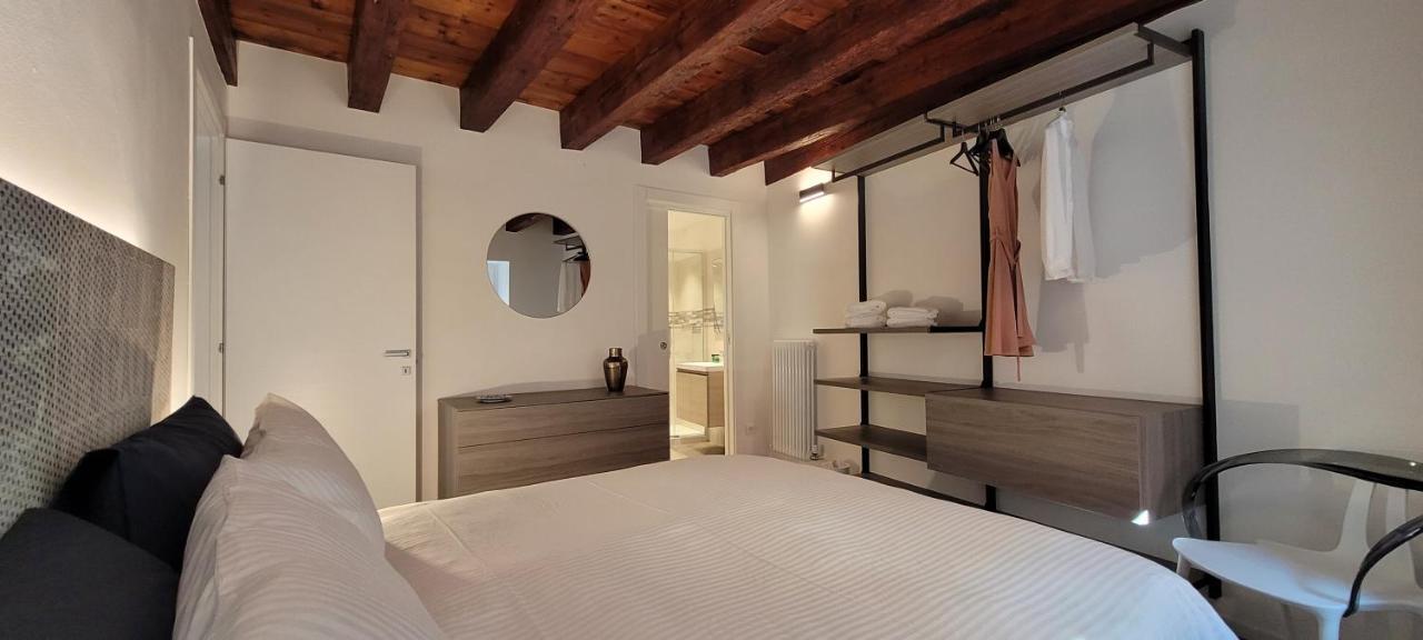Sarpi21 Suites Udine Bagian luar foto
